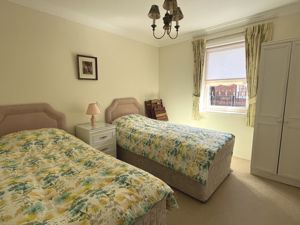 Photo 8- click for photo gallery